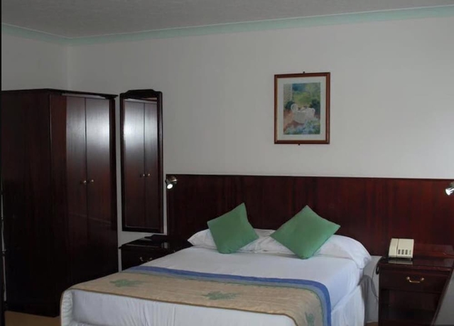 Imagen de la habitación del Hotel The Priory. Foto 2