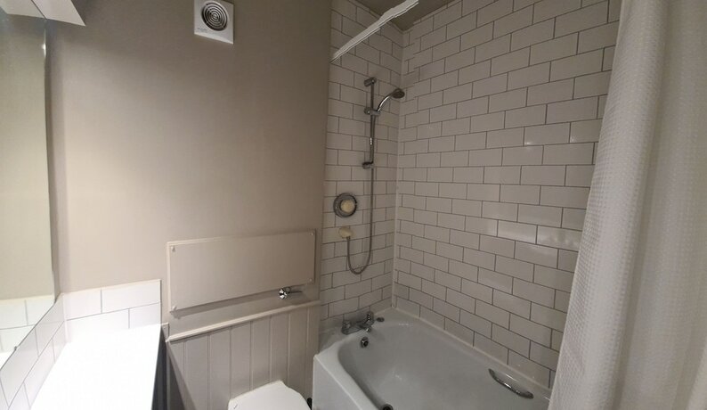 Imagen general del Hotel The Priory Inn. Foto 2