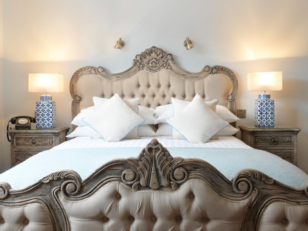 Imagen de la habitación del Hotel The Priory and Restaurant. Foto 11