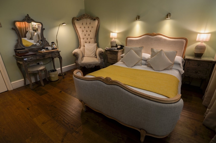 Imagen de la habitación del Hotel The Priory and Restaurant. Foto 15