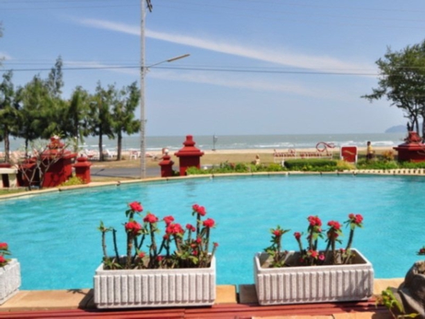 Imagen general del Hotel The Privacy Beach Resort and Spa. Foto 4