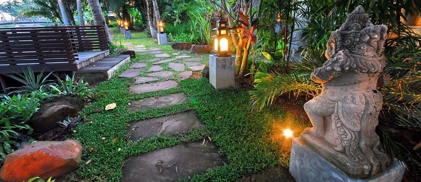 Imagen de los exteriores del Hotel The Privilege Ezra Beach Club. Foto 10