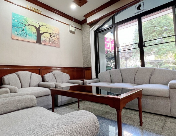 Imagen de los interiores del Hotel The Promenade. Foto 15