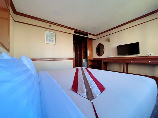 Imagen de la habitación del Hotel The Promenade. Foto 8