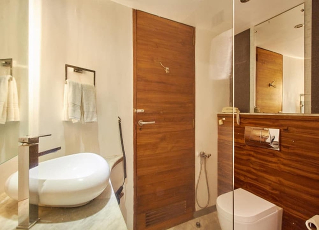 Imagen de la habitación del Hotel The Promenade Pondicherry. Foto 11