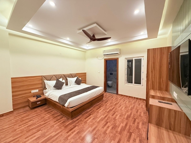 Imagen de la habitación del Hotel The Prominence Greater Noida. Foto 2