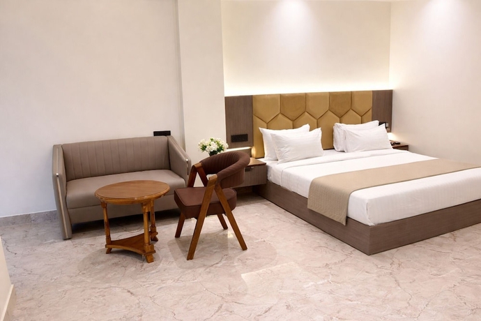 Imagen de la habitación del Hotel The Prominence Premium and Banquet. Foto 4