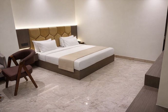 Imagen de la habitación del Hotel The Prominence Premium and Banquet. Foto 8