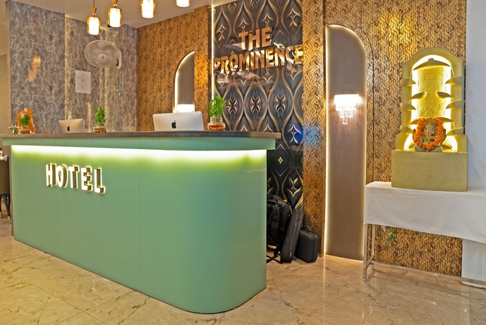 Imagen de los interiores del Hotel The Prominence Restaurant and Bar. Foto 13