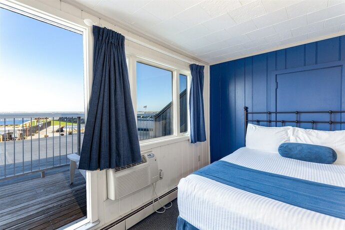 Imagen de la habitación del Hotel The Provincetown Inn. Foto 10