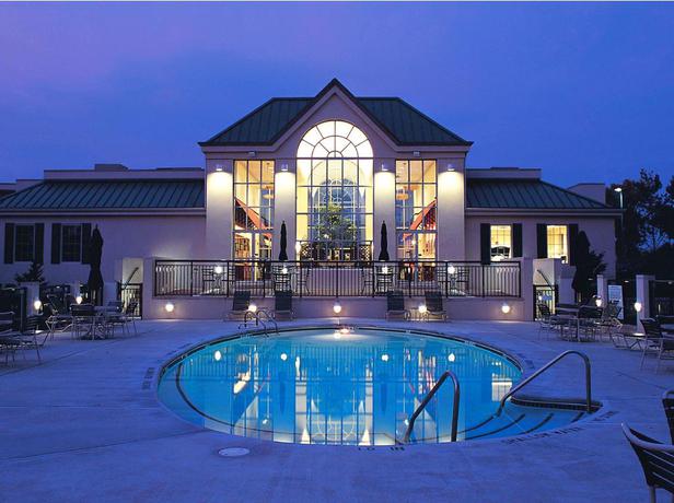Imagen de la piscina del Hotel The Prussia Hotel, BW Signature Collection by Best Western. Foto 13