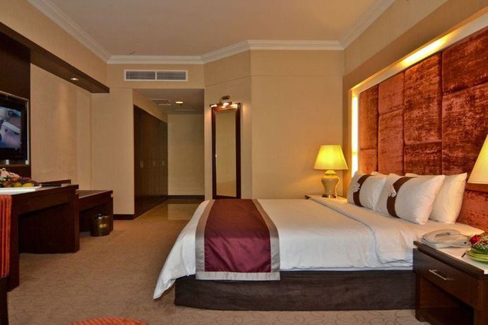 Imagen de la habitación del Hotel The Puteri Pacific Johor Bahru. Foto 2