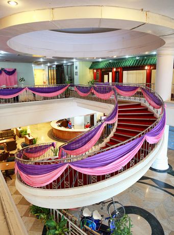 Imagen de los interiores del Hotel The Putra Regency Hotel. Foto 12