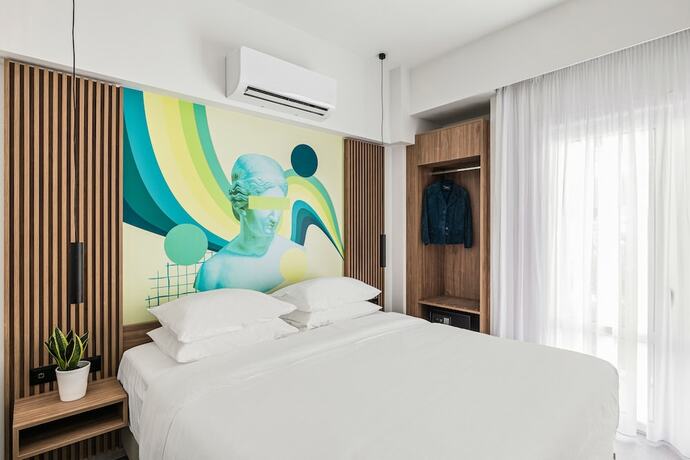 Imagen general del Hotel The Q, Atenas. Foto 5