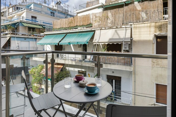 Imagen general del Hotel The Q, Atenas. Foto 10