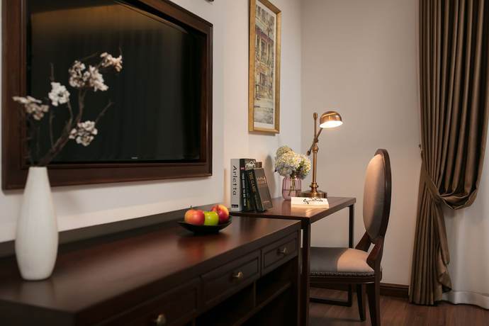 Imagen de la habitación del Hotel The Q Hanoi. Foto 14