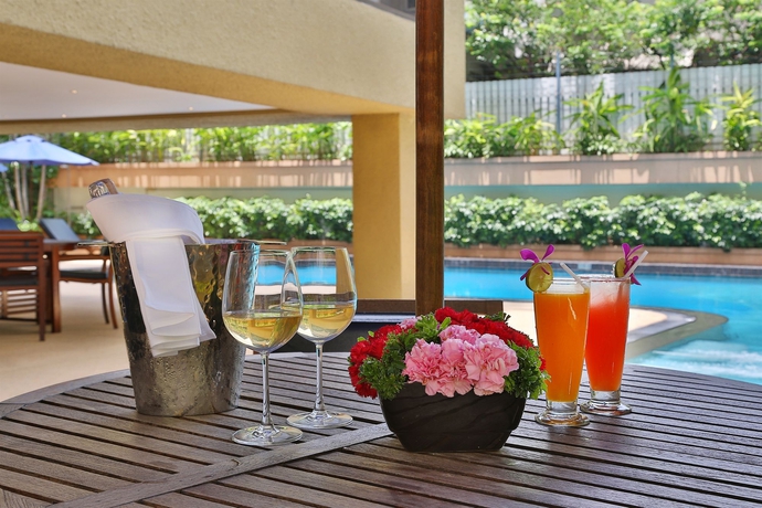 Imagen de la piscina del Hotel The Quarter Saladaeng by UHG. Foto 15