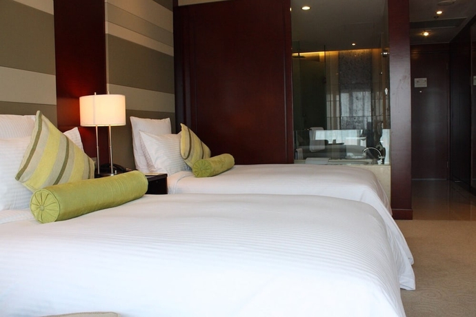 Imagen de la habitación del Hotel The Qube. Foto 3