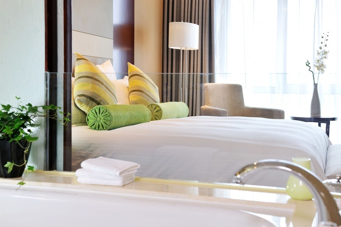 Imagen de la habitación del Hotel The Qube. Foto 7