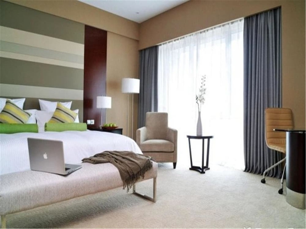 Imagen de la habitación del Hotel The Qube. Foto 11