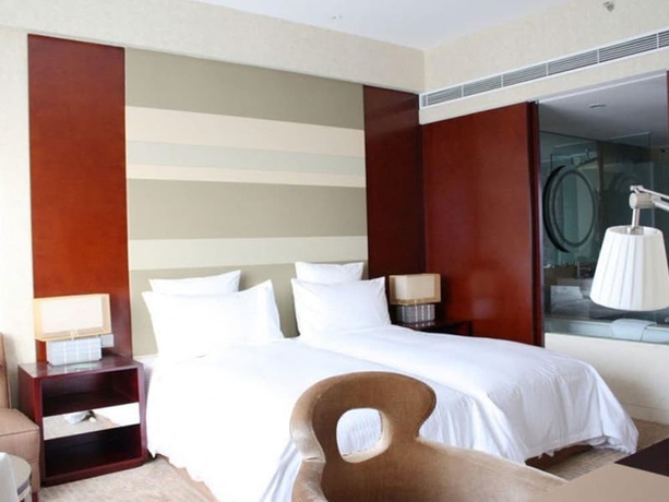 Imagen de la habitación del Hotel The Qube. Foto 14