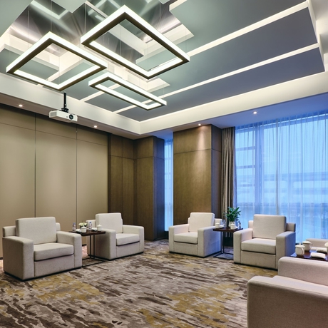 Imagen de los interiores del Hotel The Qube Ningbo North. Foto 15