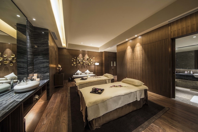 Imagen de la piscina del Hotel The Qube Xiangyang. Foto 19