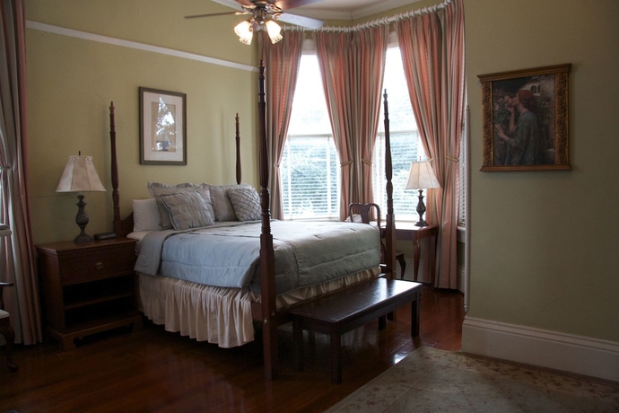 Imagen de la habitación del Hotel The Queen Anne. Foto 3