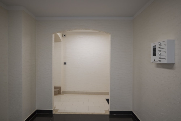 Imagen de los interiores del Hotel The Queen Luxury Apartments Villa Vinicia. Foto 18