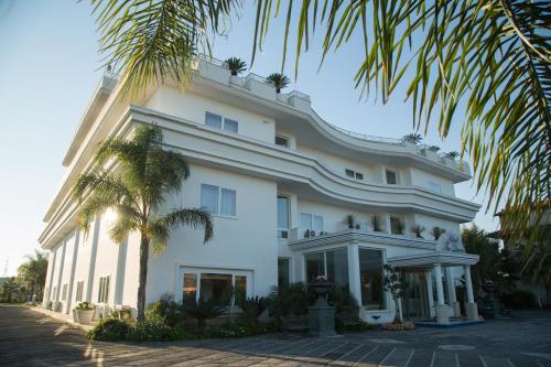 Imagen general del Hotel The Queen, Pastorano. Foto 5