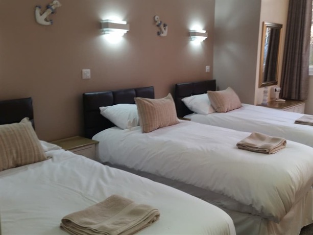 Imagen de la habitación del Hotel The Queen Phillippa. Foto 13