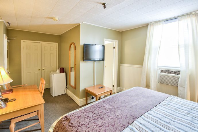 Imagen de la habitación del Hotel The Queen's Cue, Stratford, A Tribute Portfolio. Foto 3