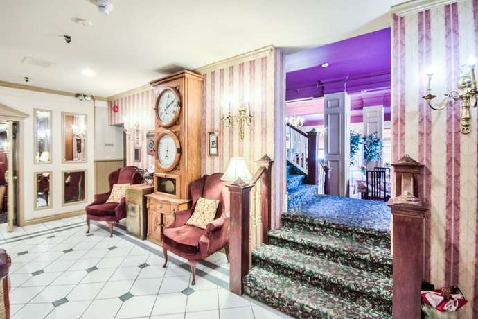 Imagen de los interiores del Hotel The Queen's Cue, Stratford, A Tribute Portfolio. Foto 18