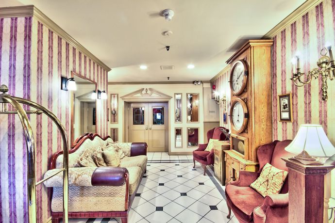 Imagen de los interiores del Hotel The Queen's Cue, Stratford, A Tribute Portfolio. Foto 20