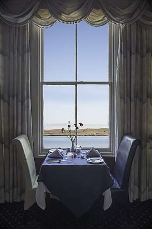 Imagen del bar/restaurante del Hotel The Queen's Hotel. Foto 6