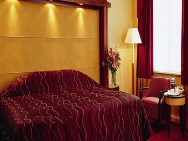 Imagen general del Hotel The Queens, Leeds. Foto 4