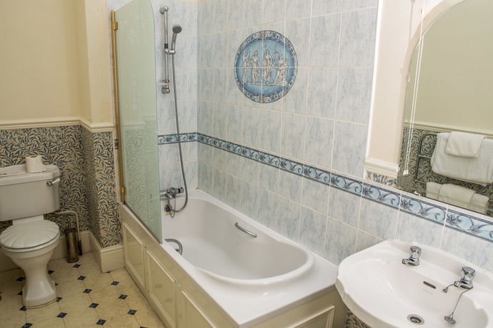 Imagen de la habitación del Hotel The Queens, Newlyn. Foto 9