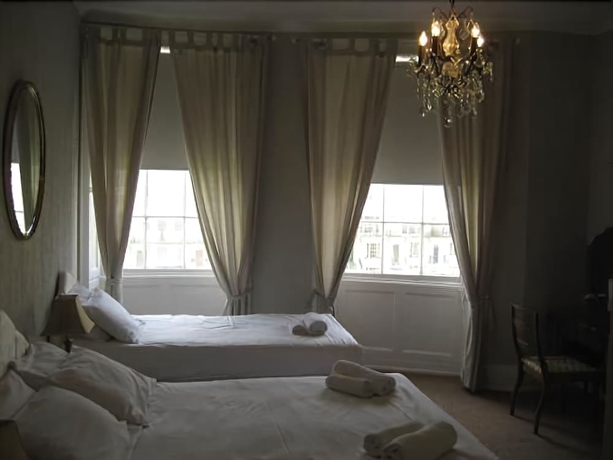 Imagen de la habitación del Hotel The Queensbury, Brighton. Foto 17