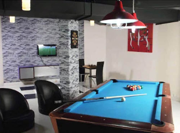 Imagen del bar/restaurante del Hotel The Queeny. Foto 4