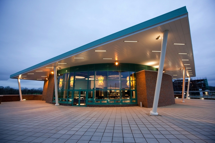 Imagen del bar/restaurante del Hotel The Quigley Residence. Foto 7