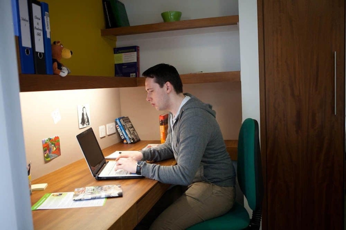 Imagen general del Hotel The Quigley Residence. Foto 4