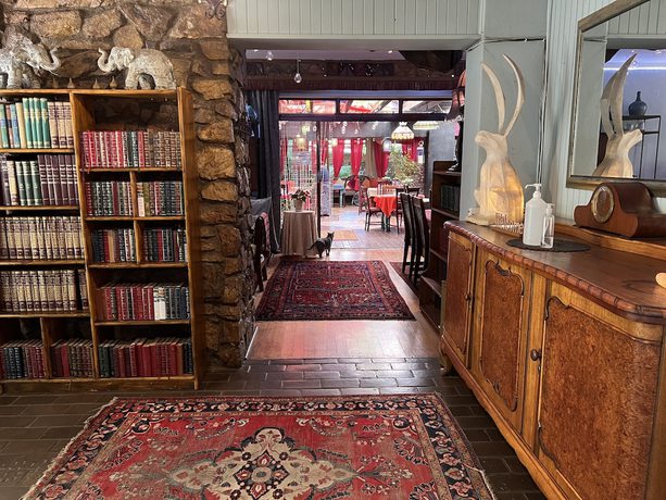 Imagen de los interiores del Hotel The Rabbit Hole. Foto 20