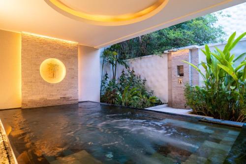 Imagen de la habitación del Hotel The Racha. Foto 12