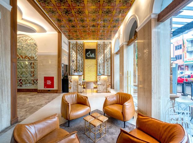 Imagen de los interiores del Hotel The Radh. Foto 19