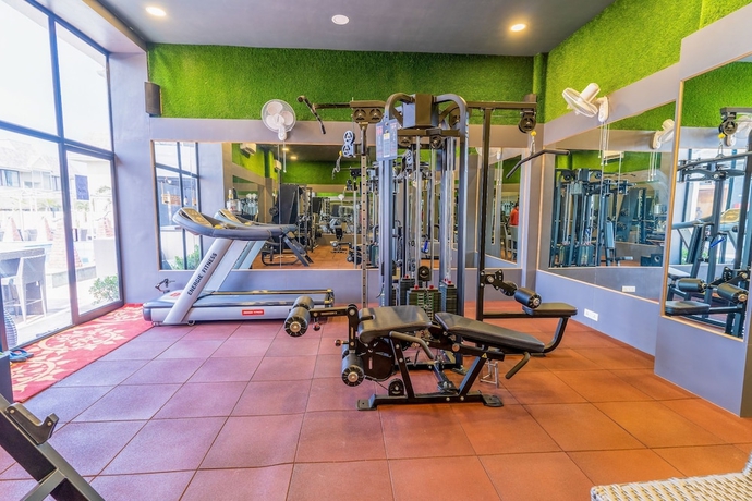 Imagen de los interiores del Hotel The Radiant Resort. Foto 17