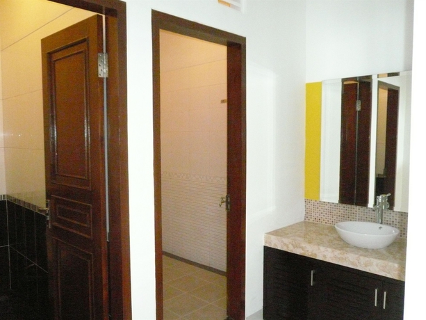 Imagen de la habitación del Hotel The Radiant Villa's and Function Hall. Foto 2