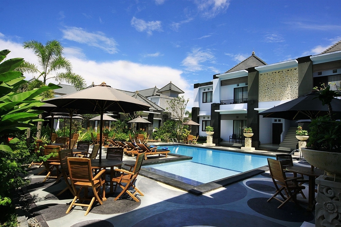 Imagen de la piscina del Hotel The Radiant and Spa. Foto 16