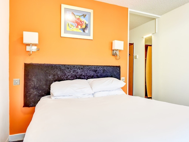 Imagen de la habitación del Hotel The Rafiya. Foto 6