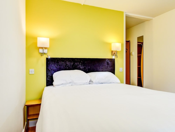 Imagen de la habitación del Hotel The Rafiya. Foto 9