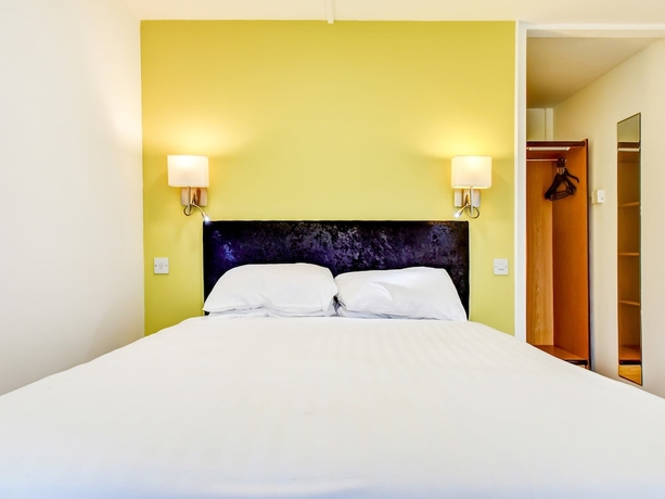Imagen de la habitación del Hotel The Rafiya. Foto 10
